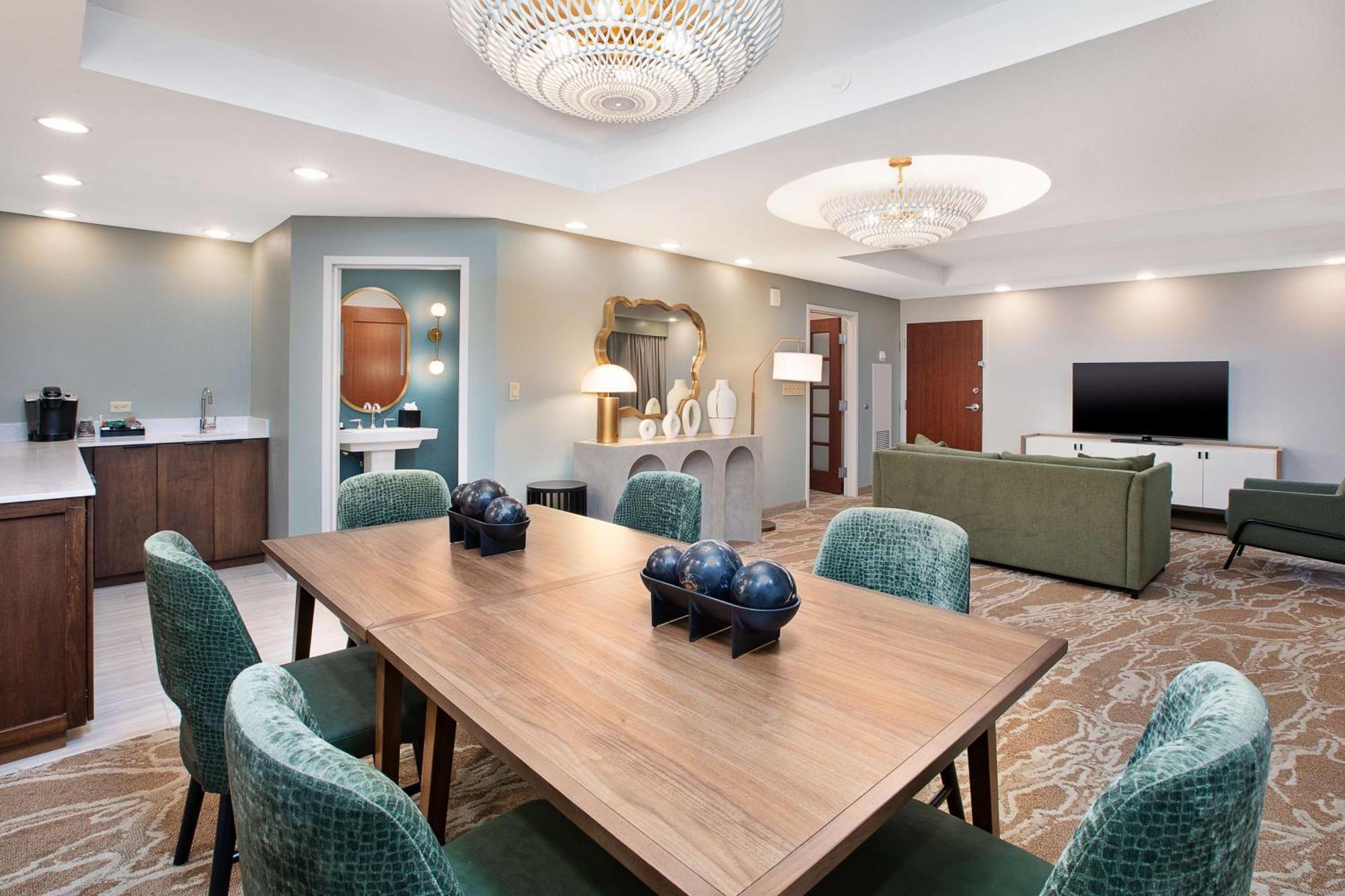 Embassy Suites San Marcos Hotel Conference Center Esterno foto